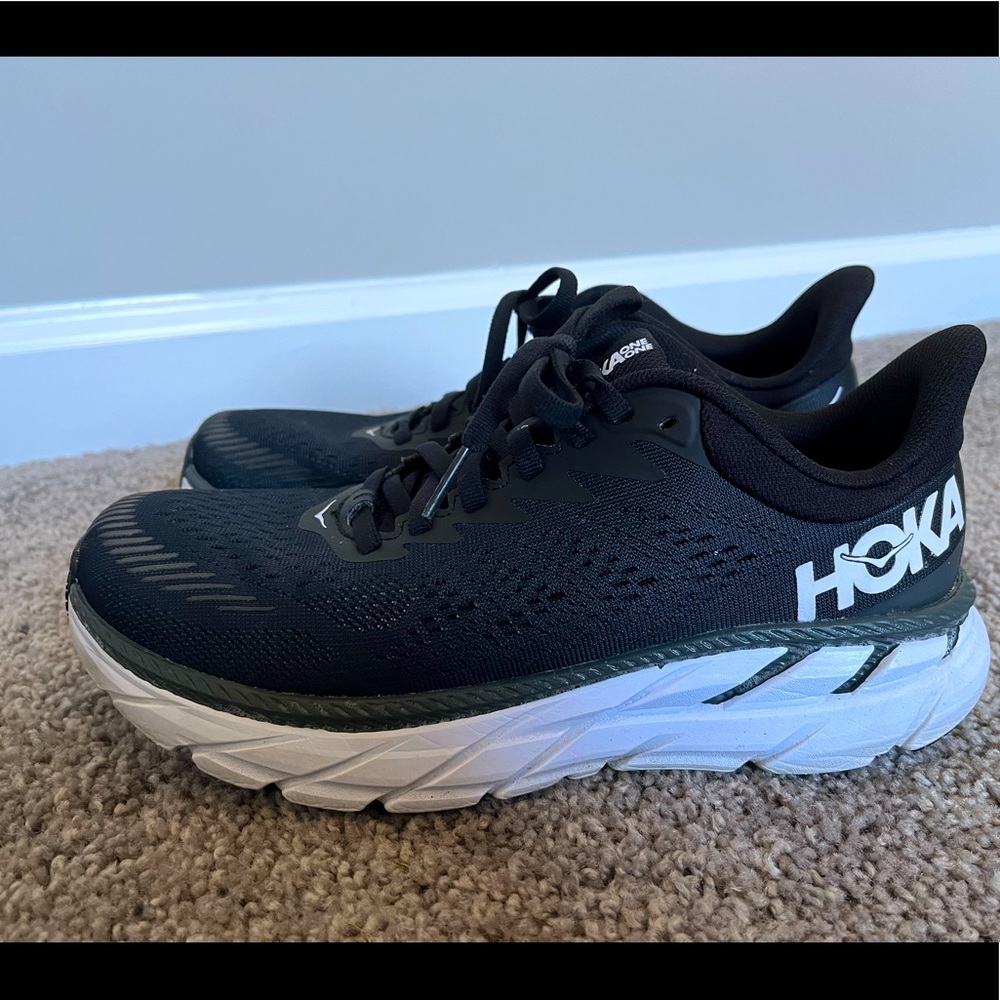 Womens Hoka Clifton 7, Size 7